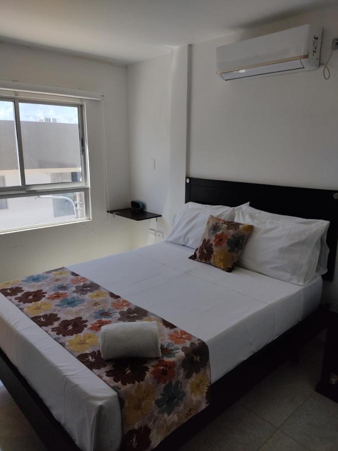 Hotel Escala Gc บาเยดูปาร์ ภายนอก รูปภาพ