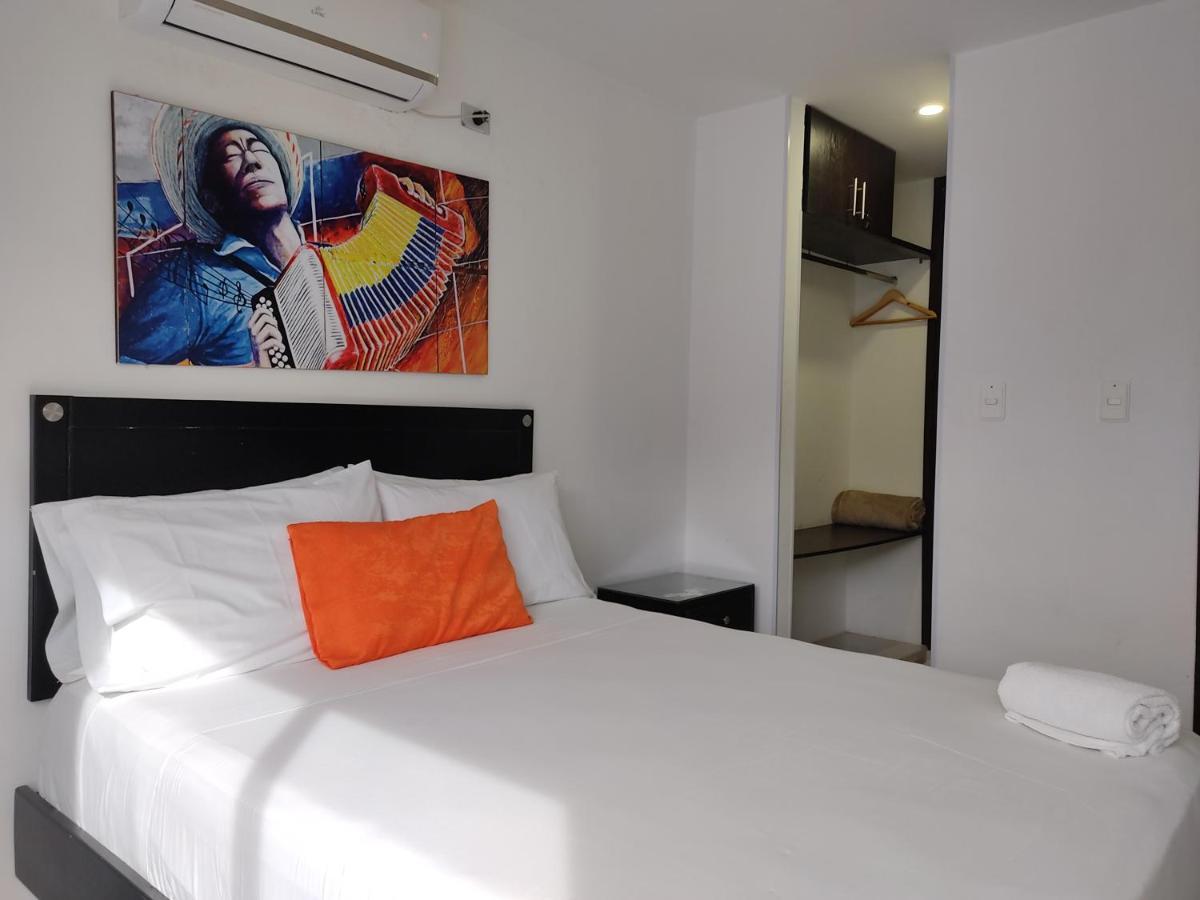 Hotel Escala Gc บาเยดูปาร์ ภายนอก รูปภาพ