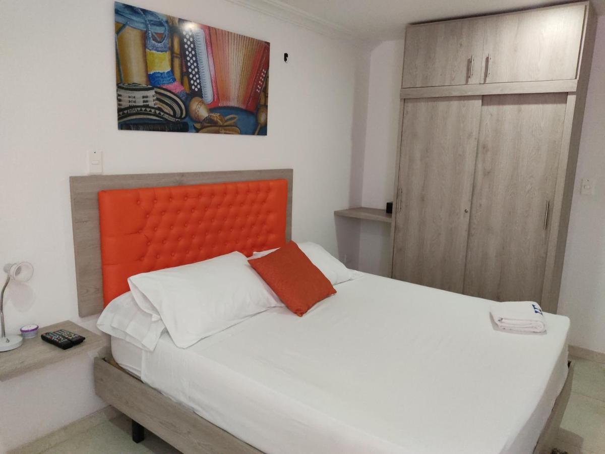 Hotel Escala Gc บาเยดูปาร์ ภายนอก รูปภาพ