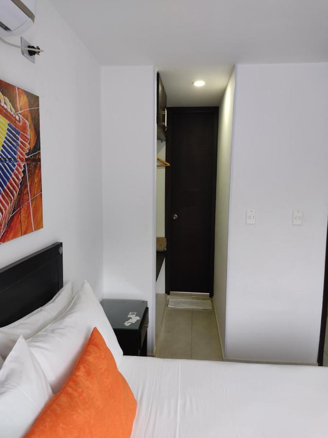 Hotel Escala Gc บาเยดูปาร์ ภายนอก รูปภาพ