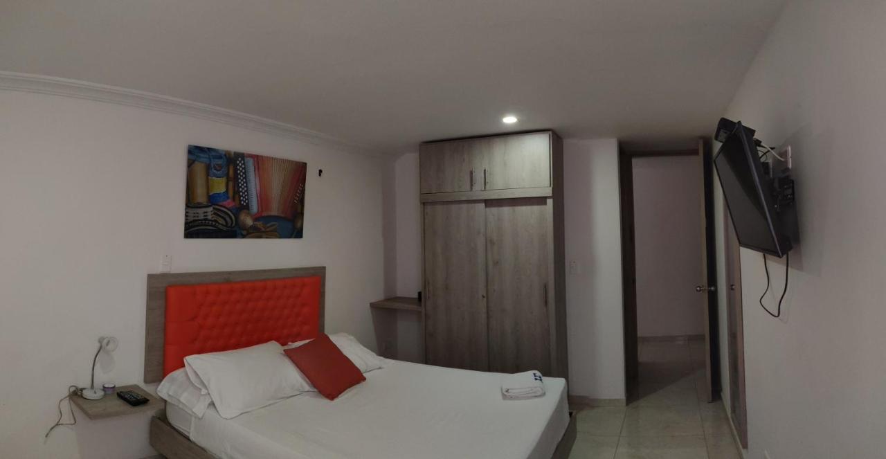 Hotel Escala Gc บาเยดูปาร์ ภายนอก รูปภาพ